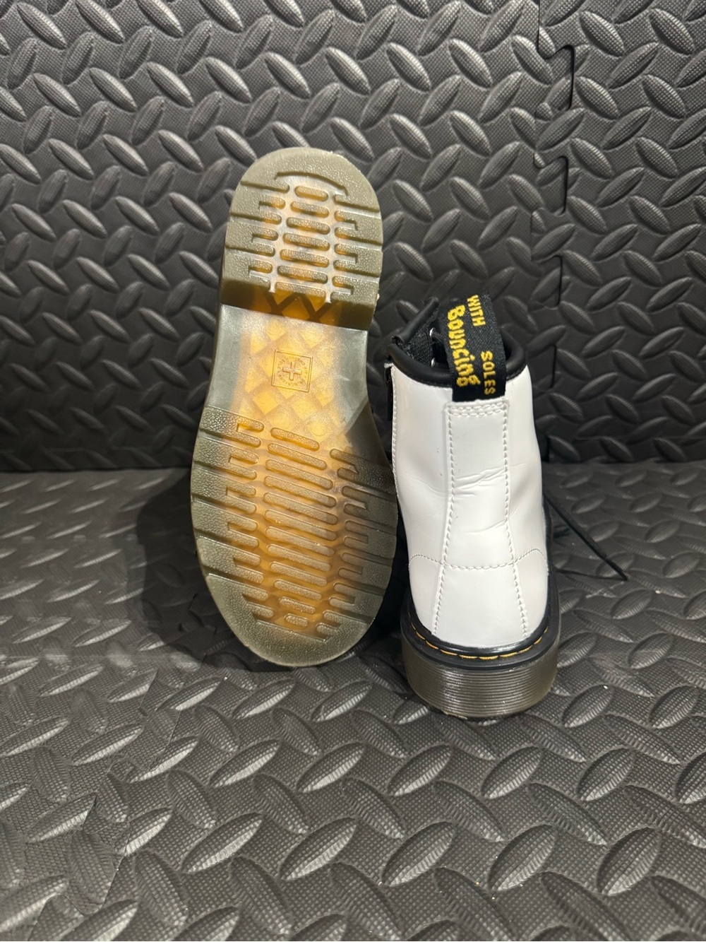 Dr. Martens 1460 J White Patent Lace Up Boots Kids Size US 3 EU 34 - Picture 10 of 16